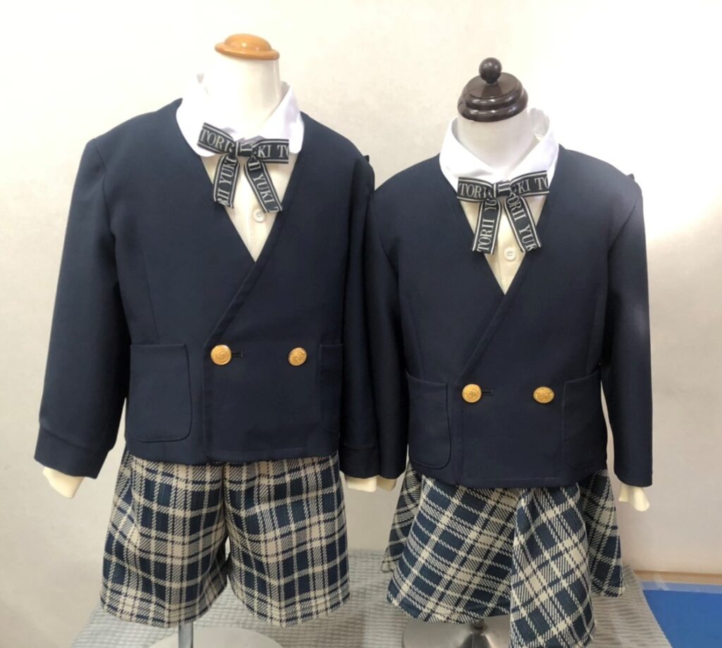 みどり幼稚園 制服 - 子供用品